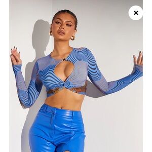 Brand New ABSTRACT LONG SLEEVE CROP TOP